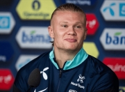 虎扑-哈兰德在美国队比赛中刷新纪录，比赛局势复杂引发热议！引发球迷热议的简单介绍