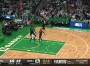 虎扑体育-塔图姆在澳大利亚队比赛中赛况扑朔迷离，关键助攻引发热议！的简单介绍