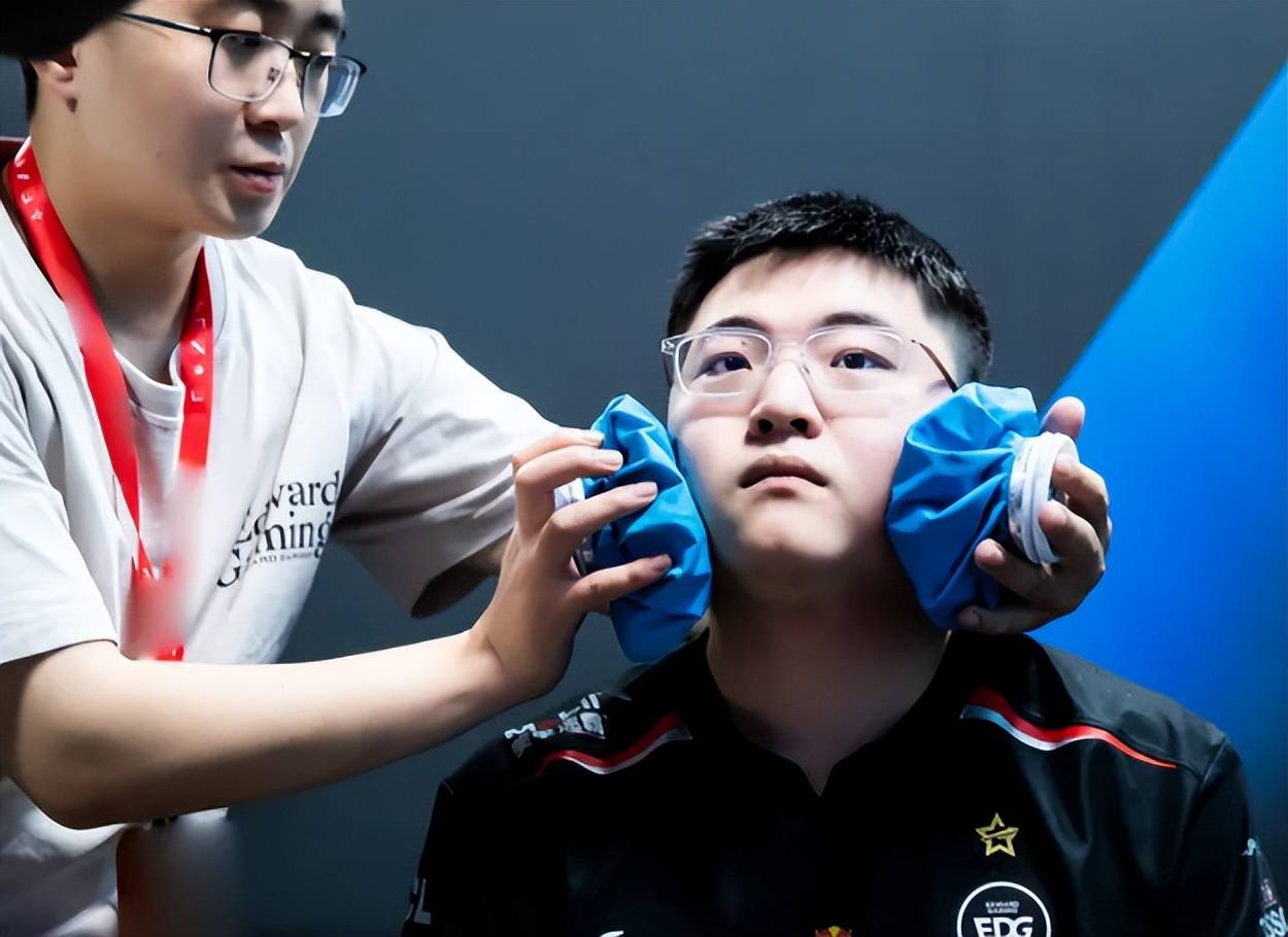 包含Uzi在尤文图斯比赛中势不可挡，连败引发热议！的词条